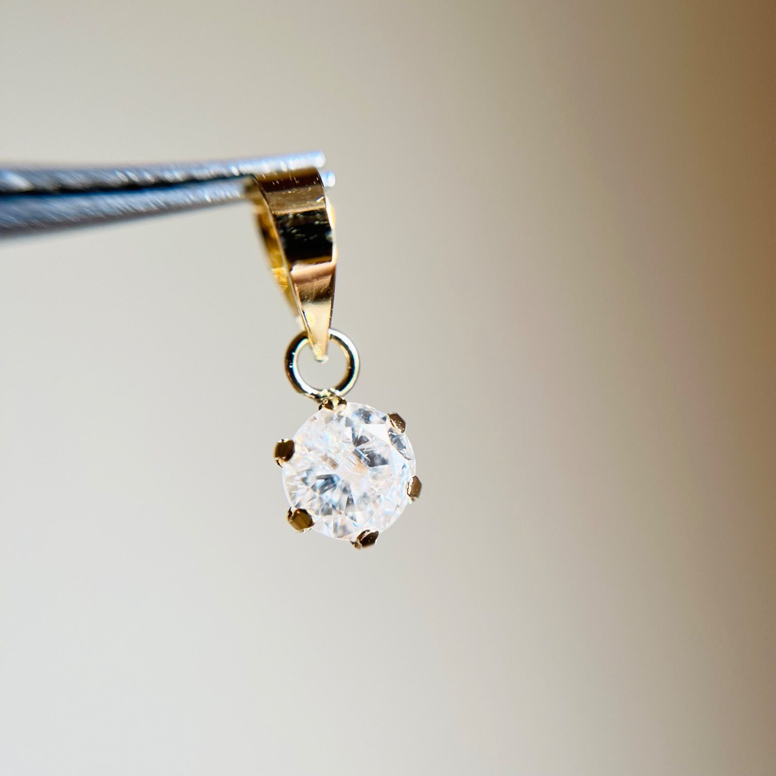 【SALE☆特価☆】K18 天然ダイヤモンド　0.25ctペンダントトップ 3 SALE☆特価☆】K18 天然ダイヤモンド 0.25ctペンダントトップ 3 SALE