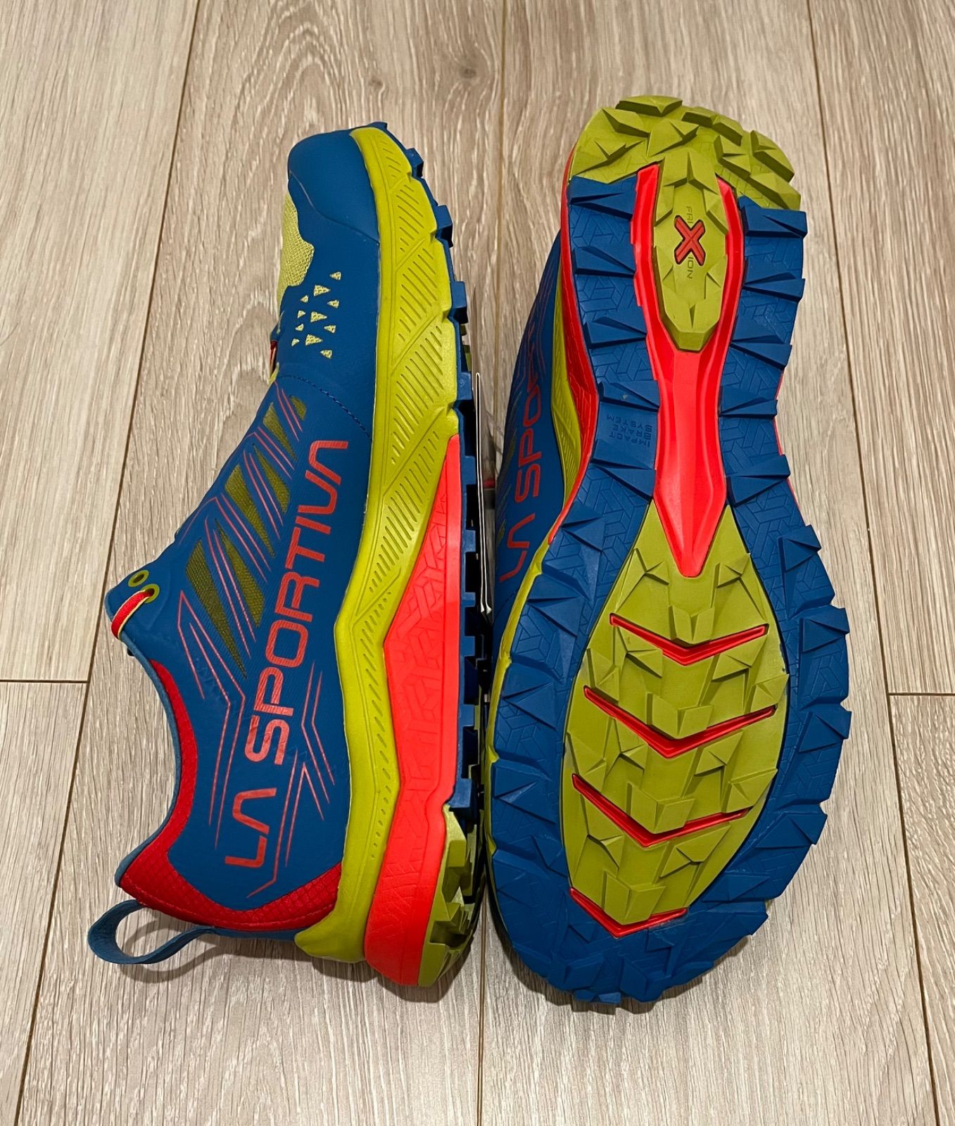 28.8 cm スポルティバ ジャッカル トレイルランニング トレラン