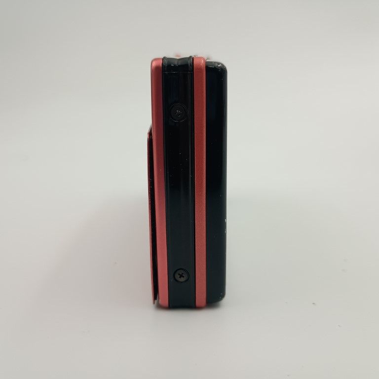 コンパクトデジタルカメラ