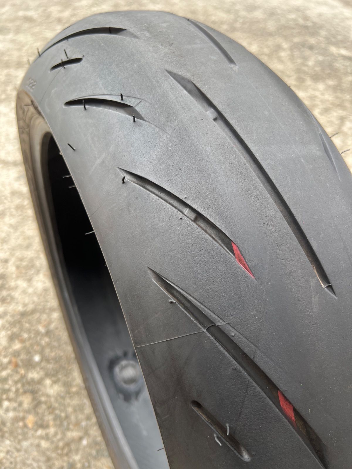 ブリヂストン S22 190|50ZR17 1043