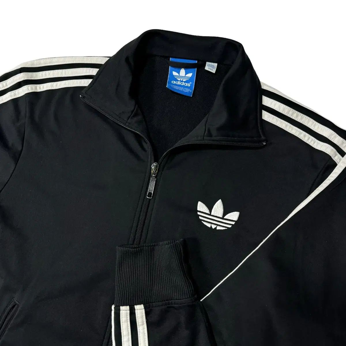 【雷市場（ポンジャン）商品韓国直送】adidas(アディダス) 黒 ファイヤーバード ジャージ