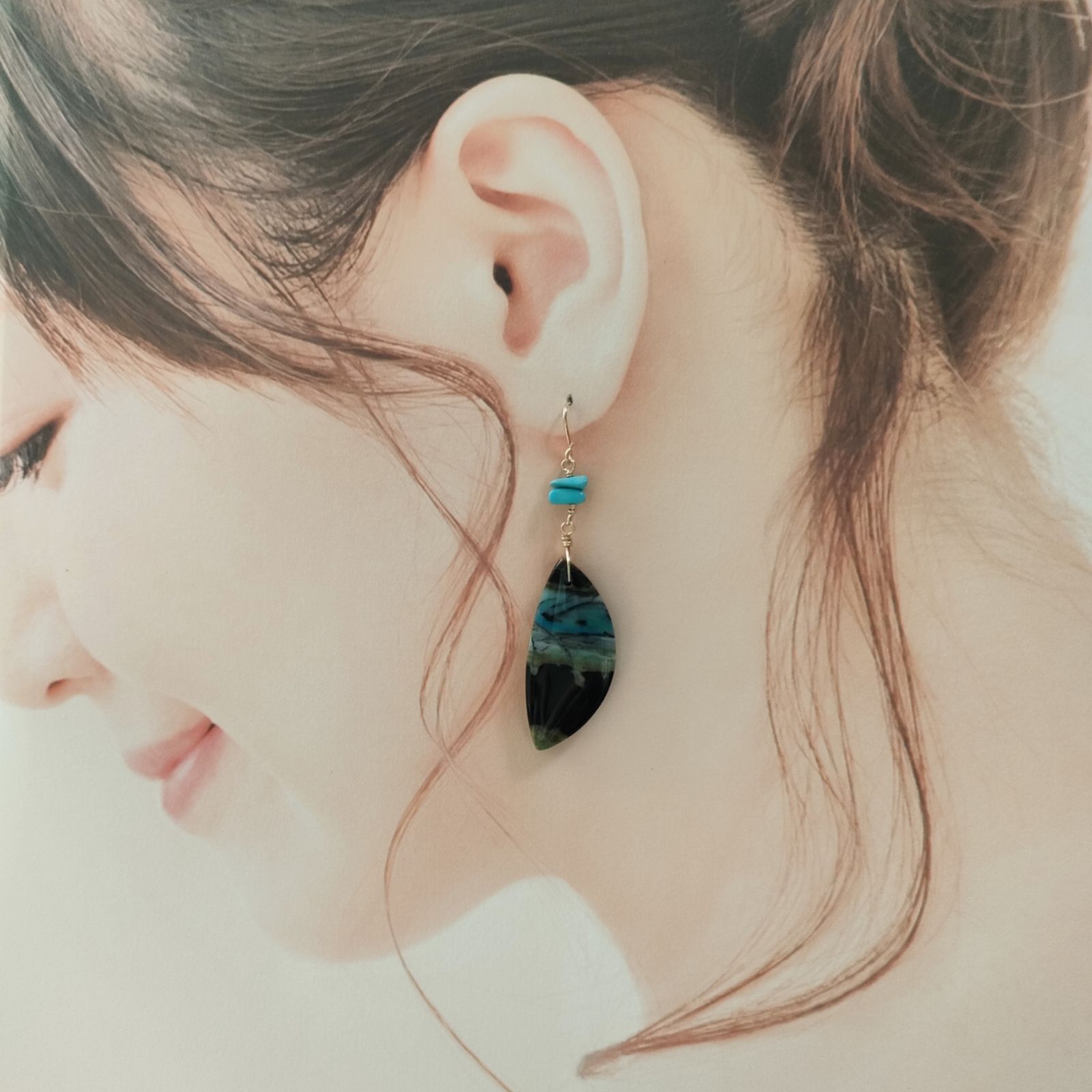 オパライズドウッド スパークルフック ピアス 14kgf オパライズド