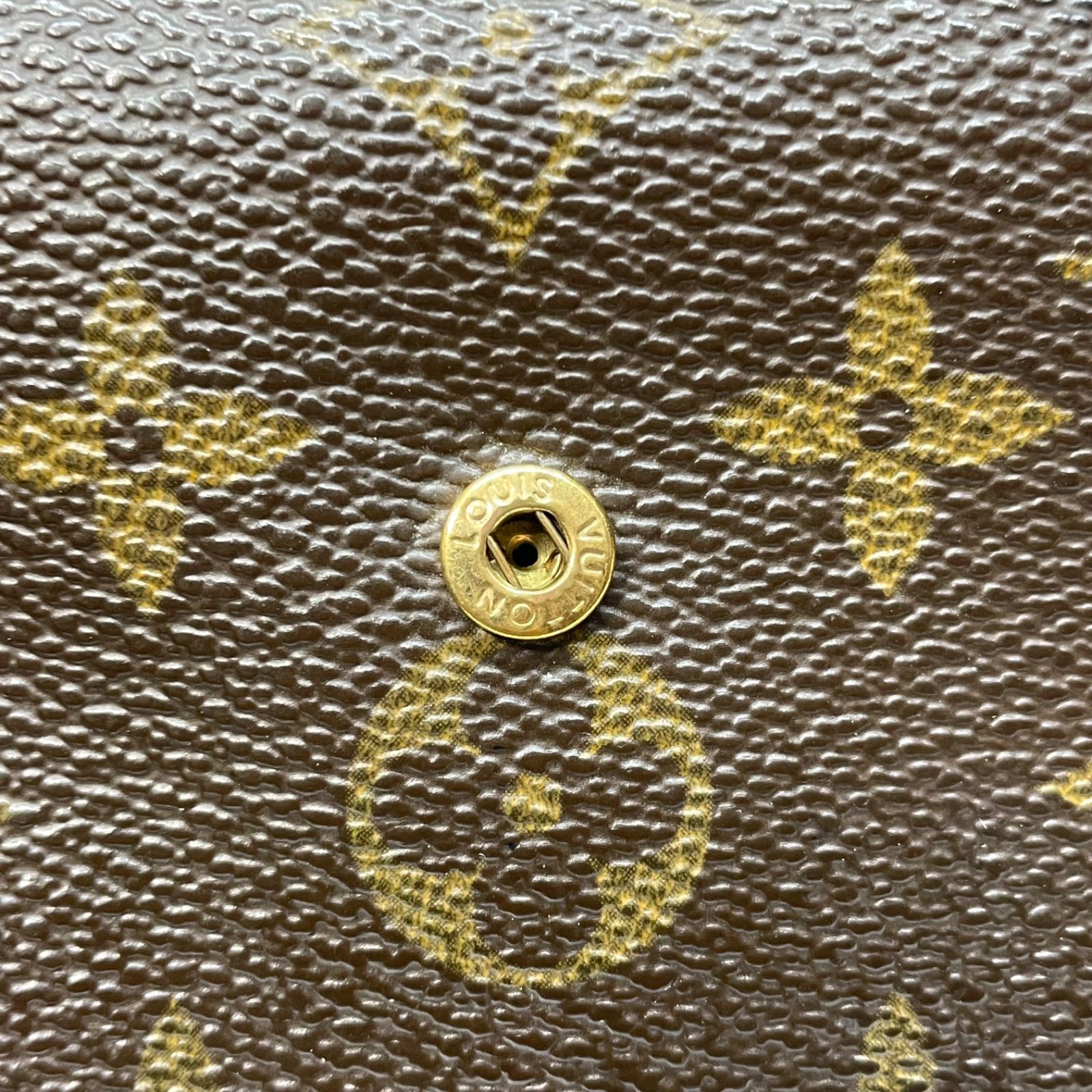 2769 ルイヴィトン モノグラム インターナショナル 長財布 三つ折り