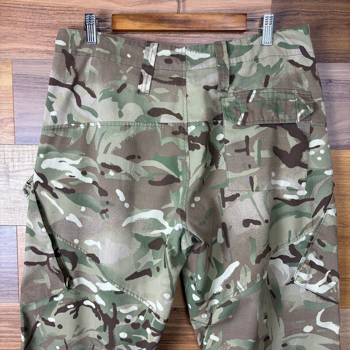 旧ソ連圏　リトアニア軍　現用　オークリーフ迷彩　コンバットトラウザーパンツ 旧ソ連圏 リトアニア軍 現用 オークリーフ迷彩 コンバット