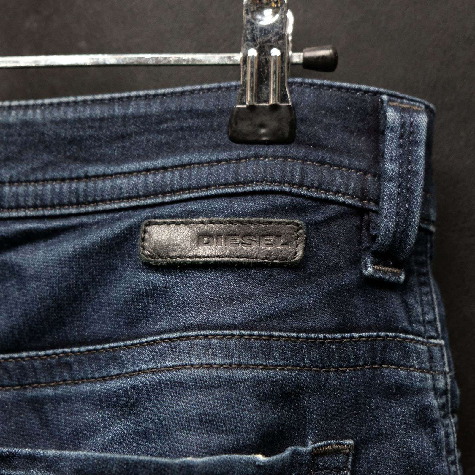262 Diesel THAVAR ジョグジーンズ 0678P DIESEL ディーゼル THAVAR-NE ジョグジーンズ デニムパンツ