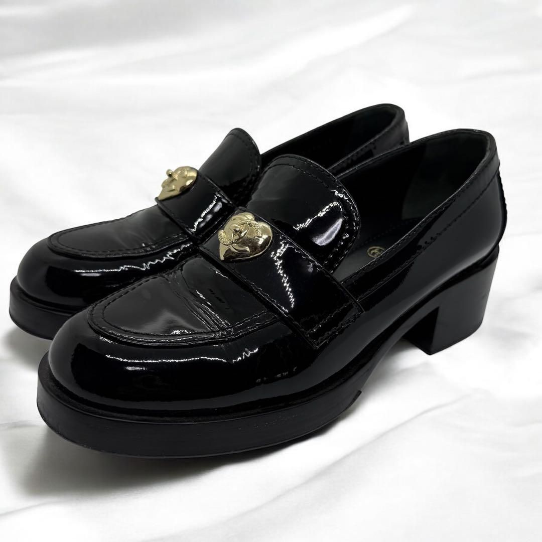 CHANELシャネルパテントローファー・ハートシリーズ - メルカリ 