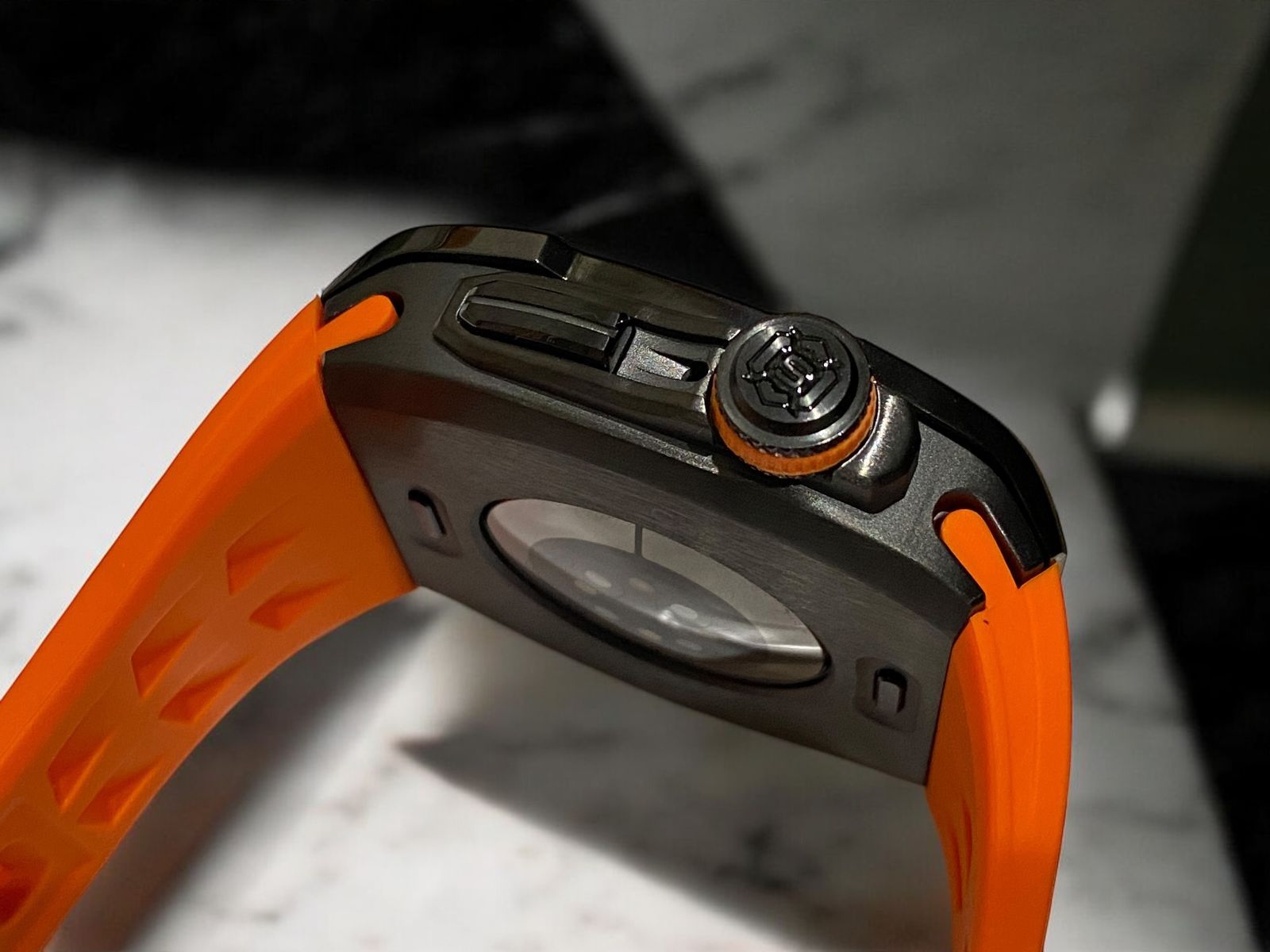 タイトル アップルウォッチカバーケースApple Watchラバーバンドベルト