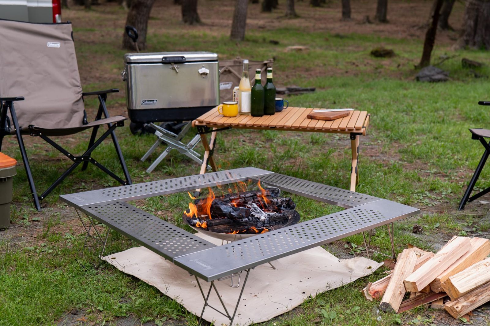 Coleman 焚火台テーブル