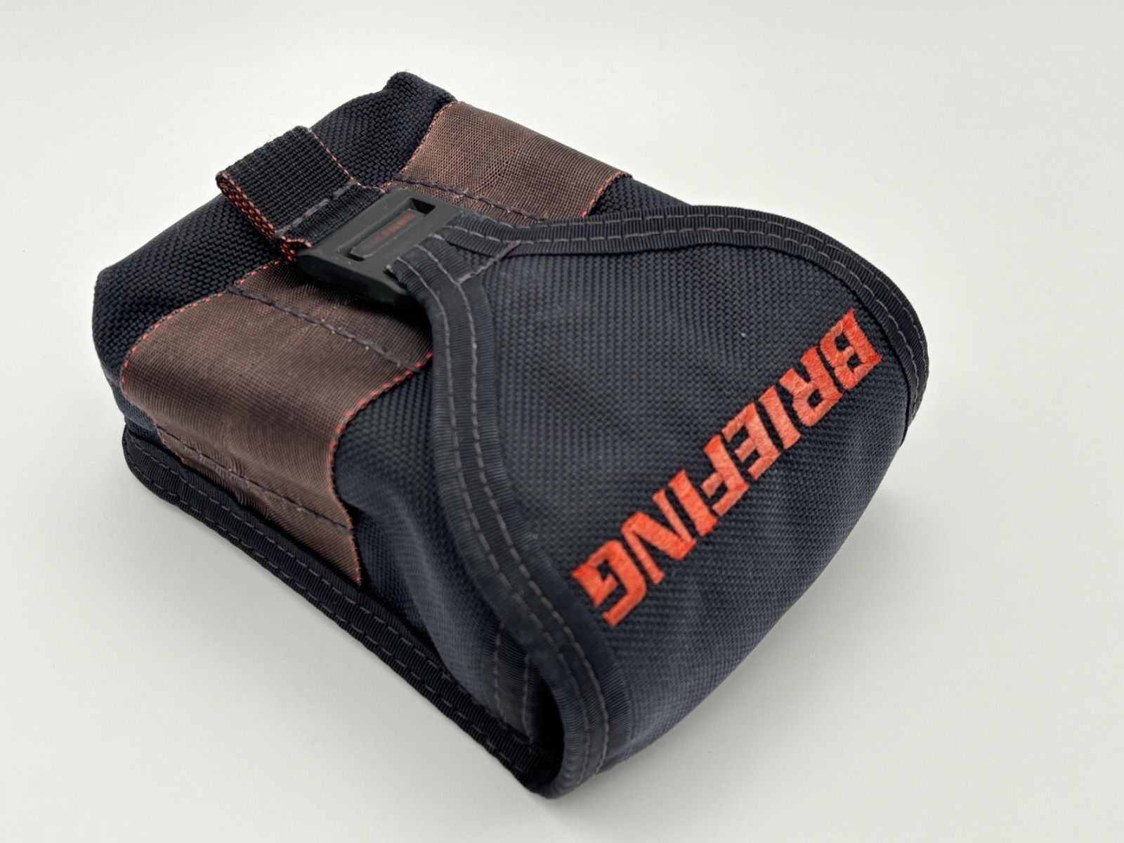 BRIEFING ブリーフィング スコープポーチ ブラック SCOPE POUCH ゴルフレーザー距離計用