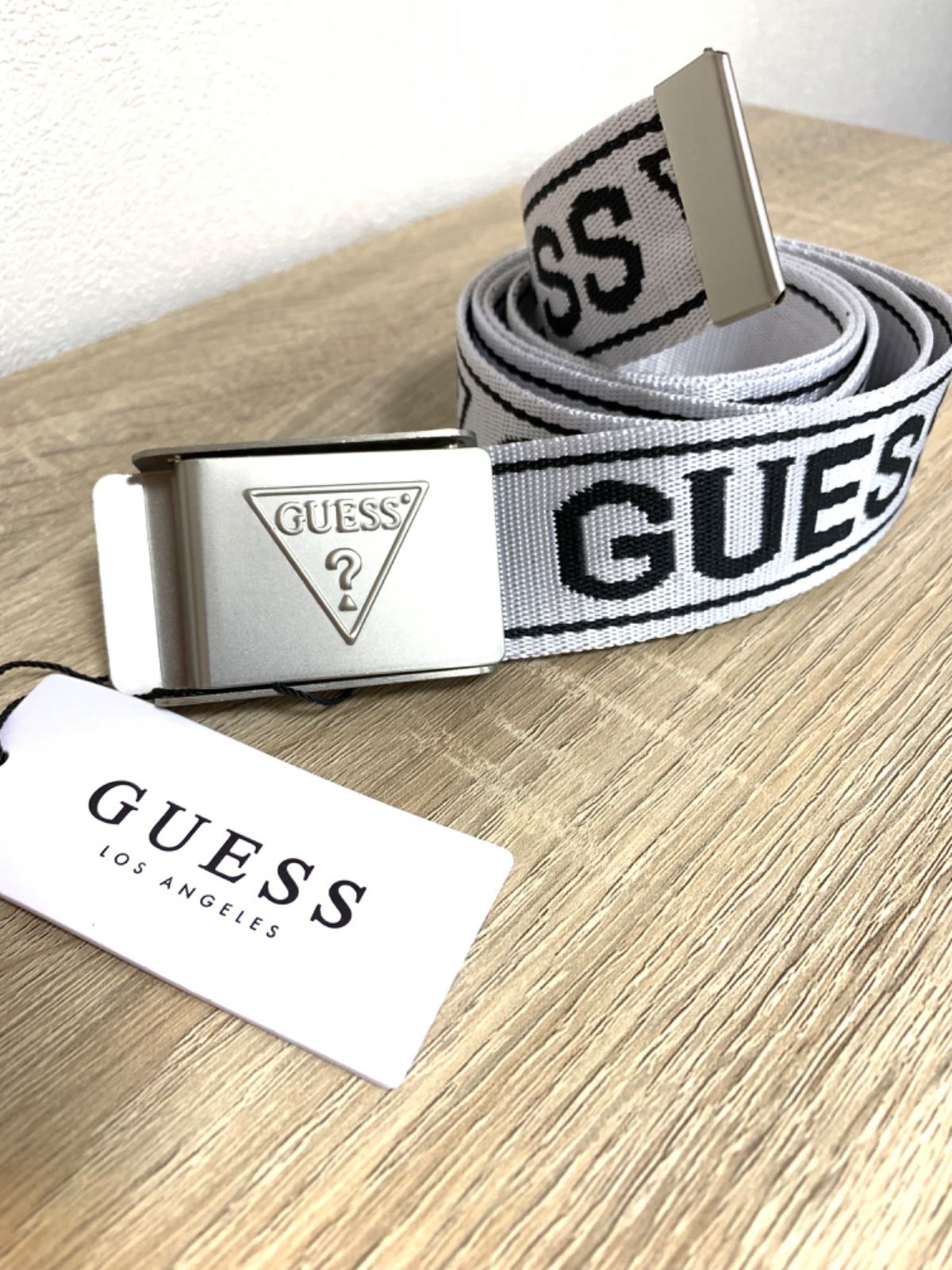 在庫一掃60％Off GUESSベルト アメリカ - 小物