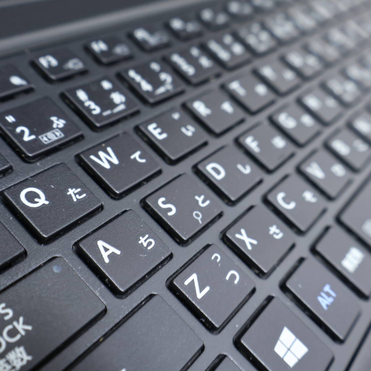 ノートPC ☆完動品 高性能6世代i3！SSD128GB メモリ8GB☆R73