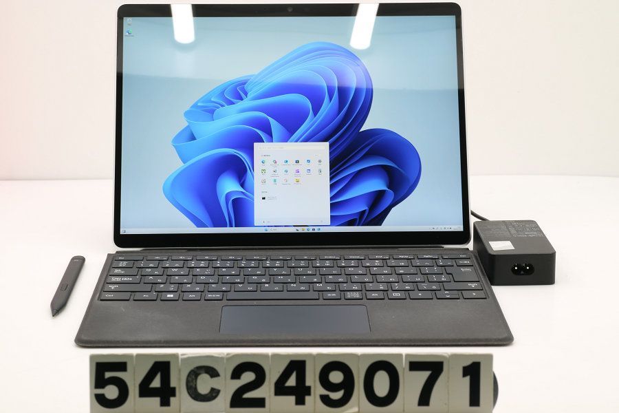 Microsoft Surface Pro 8 256GB Core i5 1147G7 2.6GHz/16GB/256GB(SSD)/13W/(2880x1920) タッチパネル/Win11 【54C249071】
