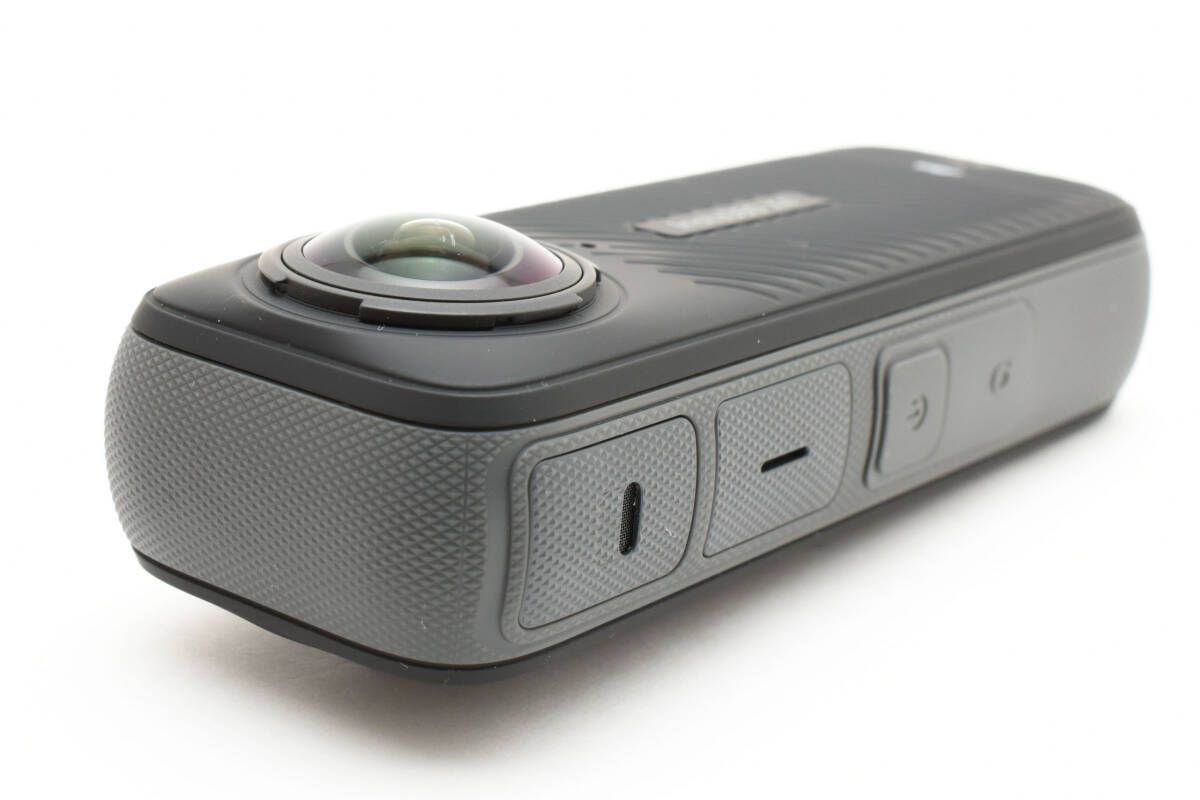 Insta360
