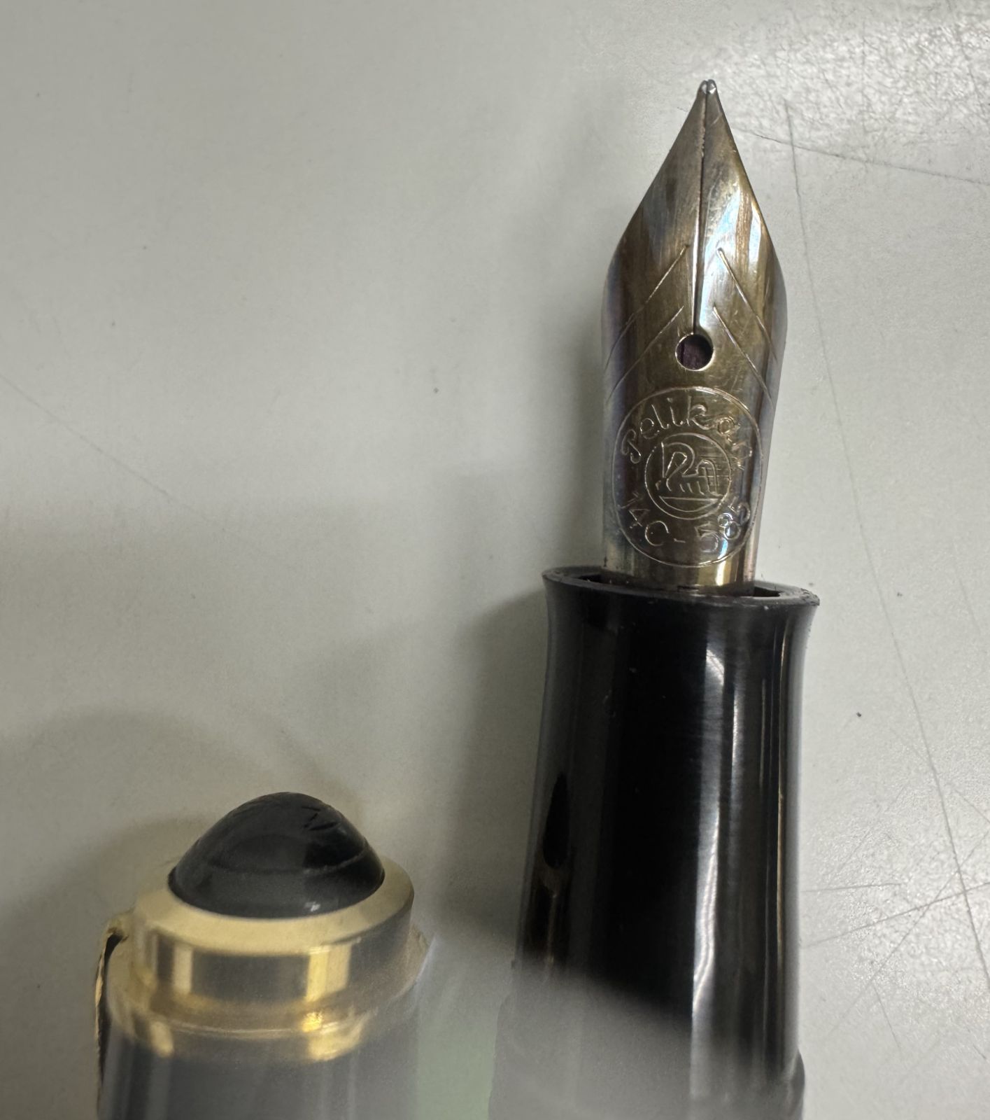 ペリカン14C-585 パイロット14K-585