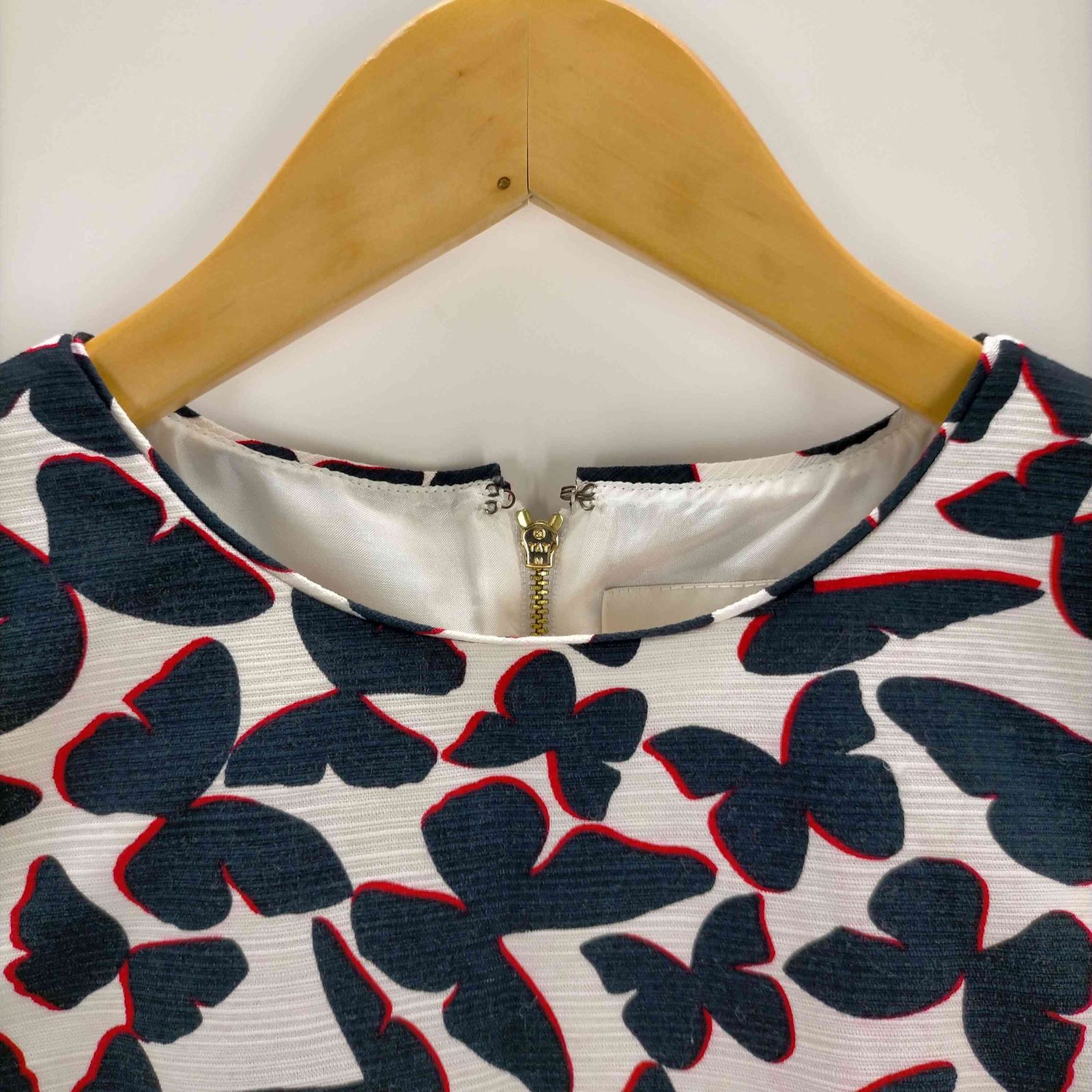 kate spade NEW YORK - 美品꧁ケイトスペード꧂バタフライ 蝶 膝