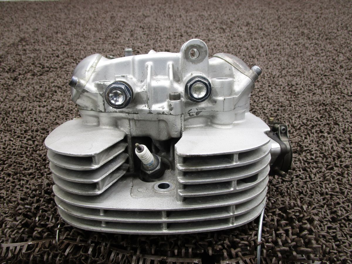 SR400 シリンダー ヘッド カバー エンジン 1JR 2型 カスタム 部品