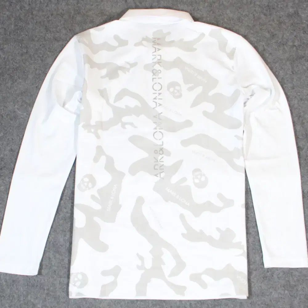 LONA マークアンドロナ