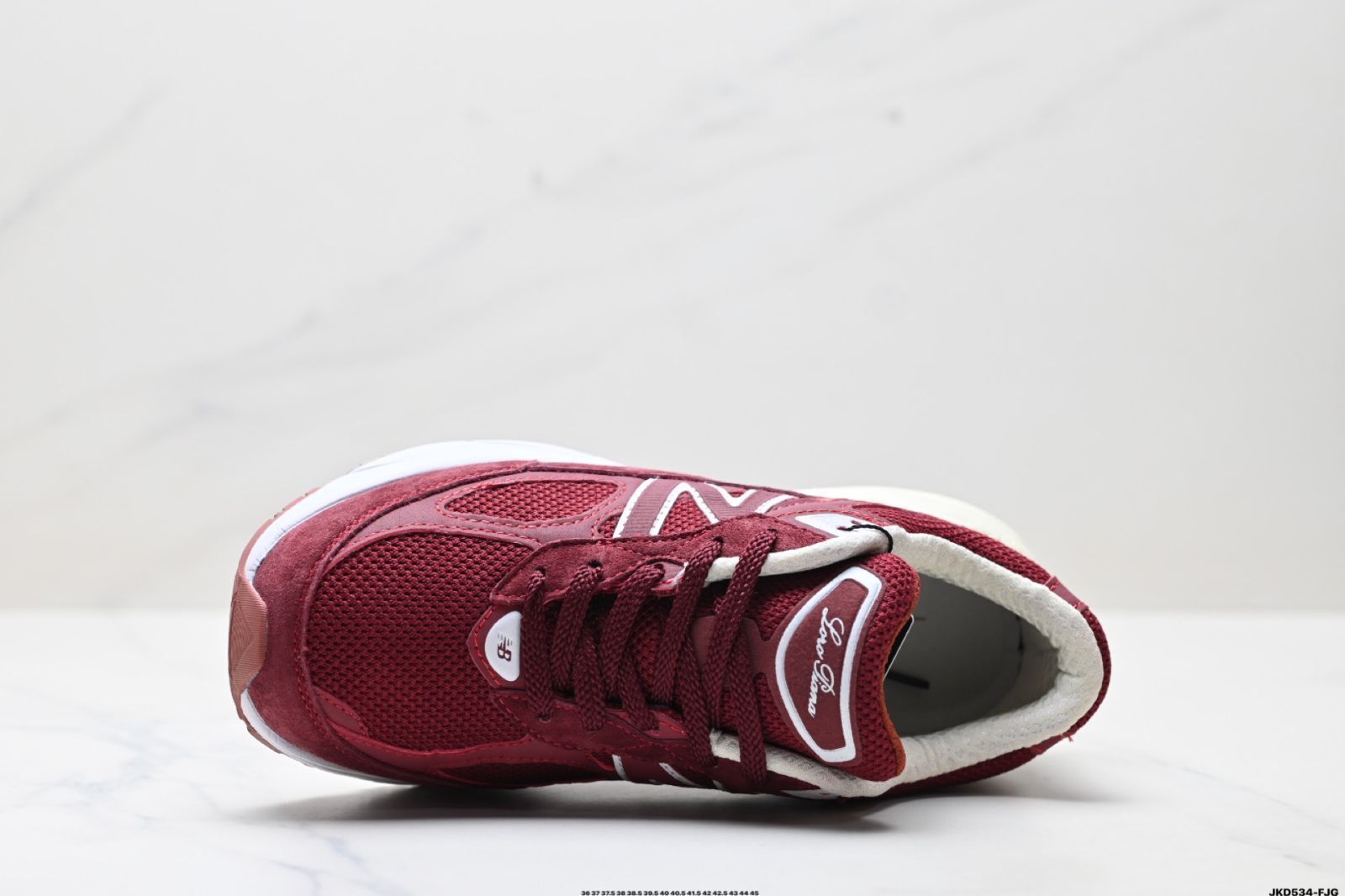 ☆ ニューバランス ランニングシューズ M890 ☆値下げ