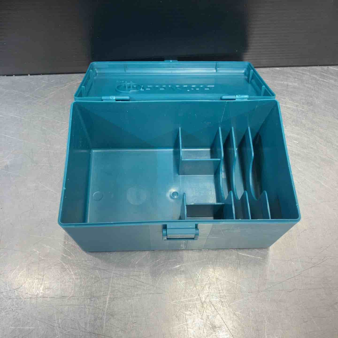 今なら全品配達料金無料！ 品 マキタ makita マルチツール TM3010CT 東大和店