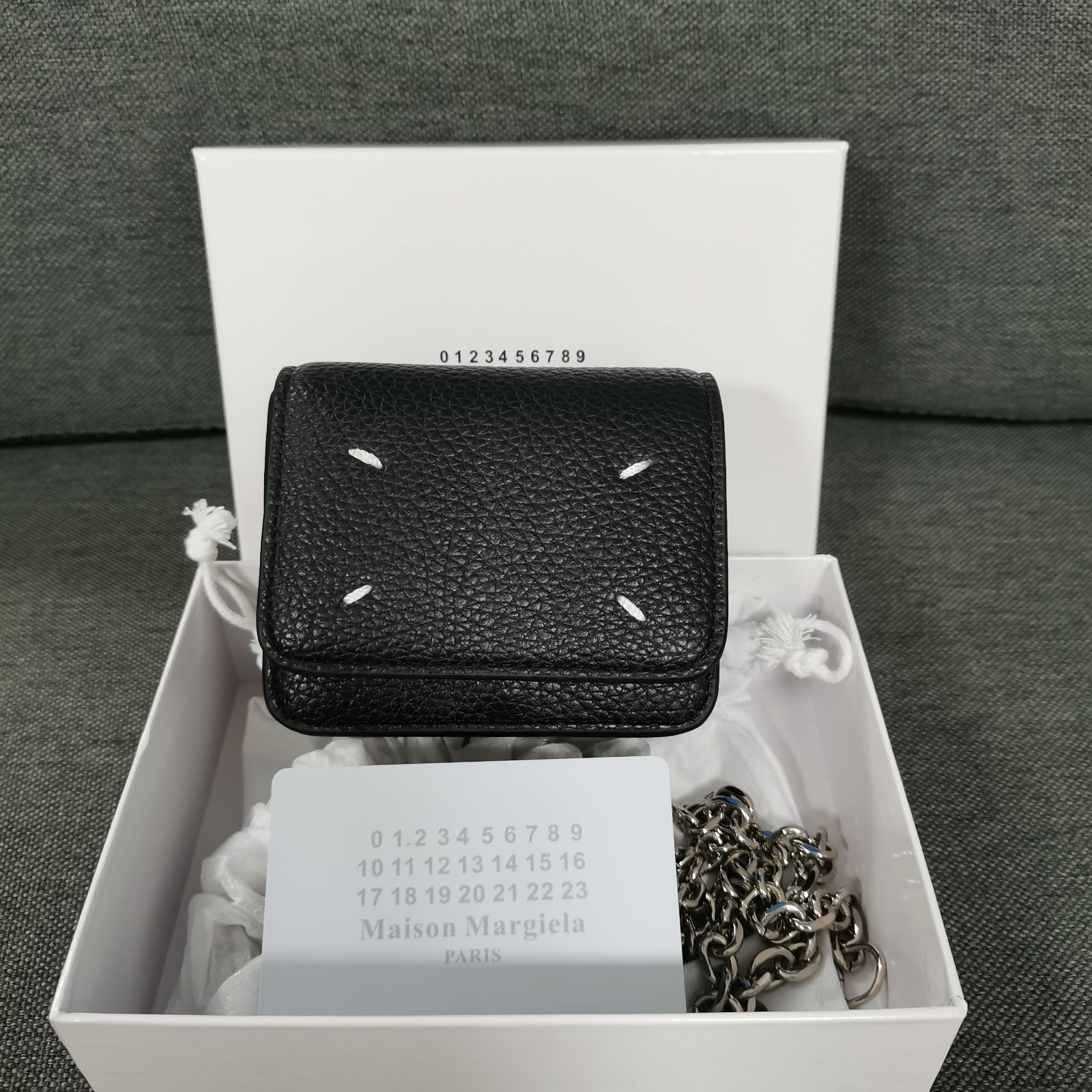 MM6 チェーン ウォレット / ミニ財布【未使用】 ♢MM6♢チェーンウォレット☆正規品・安全発送☆ (MM6 Maison Margiela