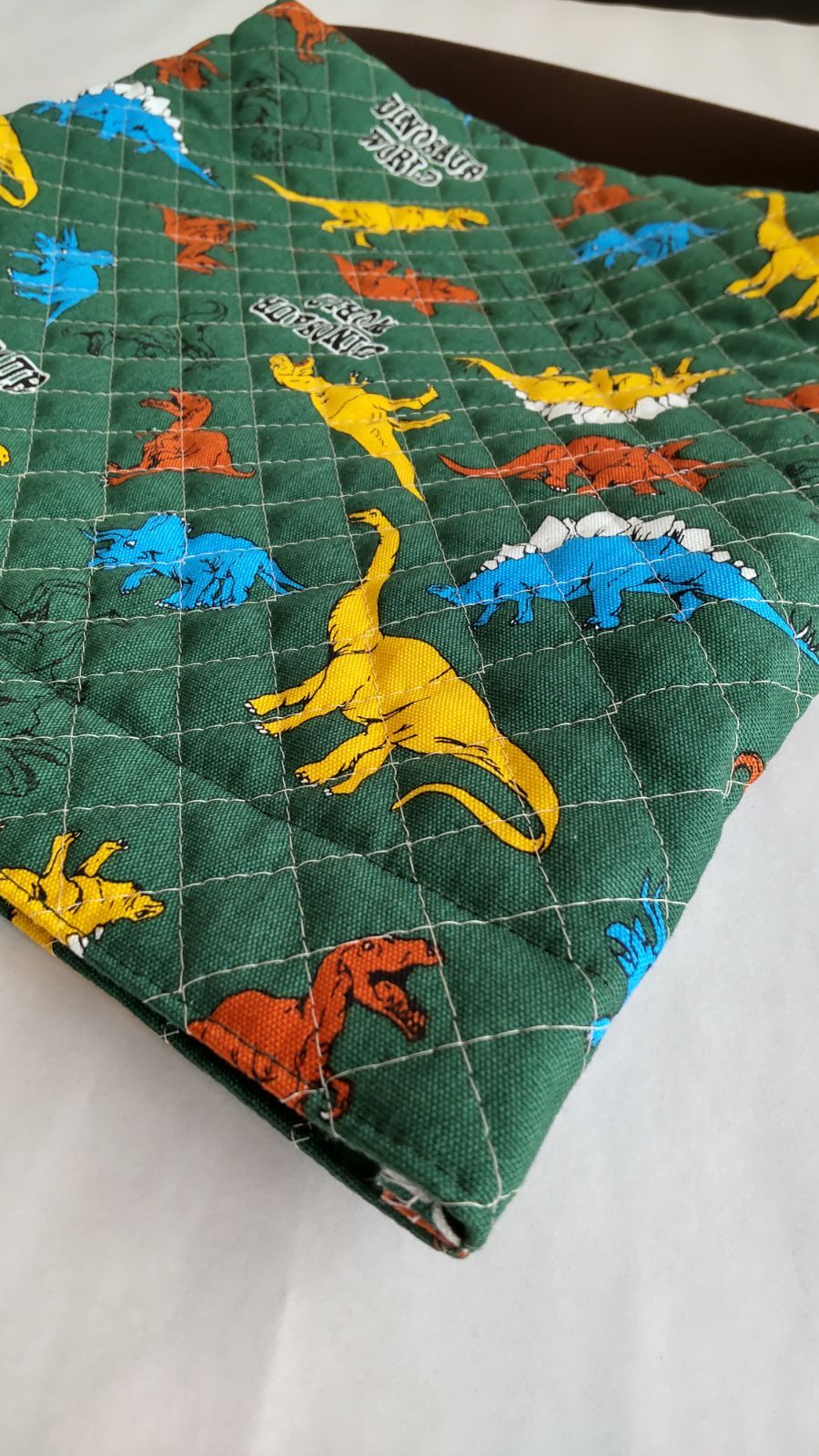キルティング✩.*˚恐竜✩.*˚座布団タイプの防災頭巾カバー - メルカリShops
