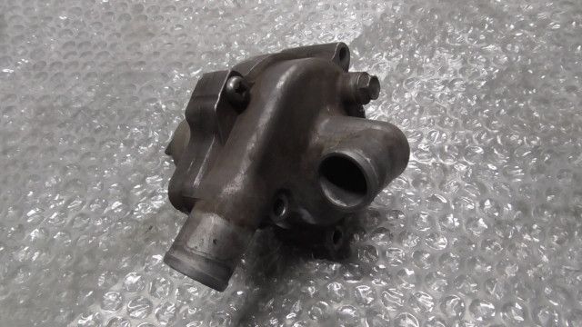 GSX400インパルス GK7CA-100xxx の ウォーターポンプ 1744765109