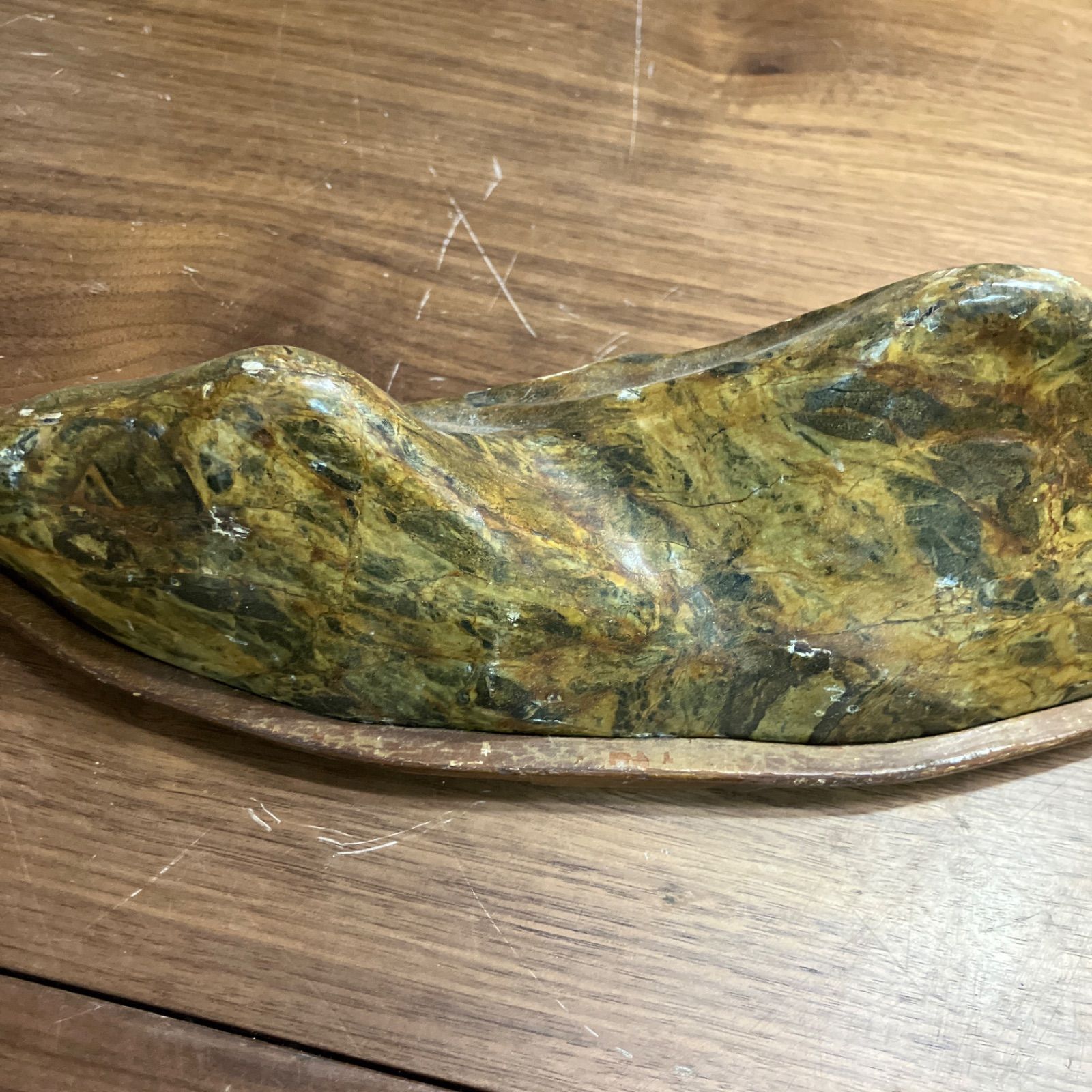 天然石 希少 台座付き赤玉石