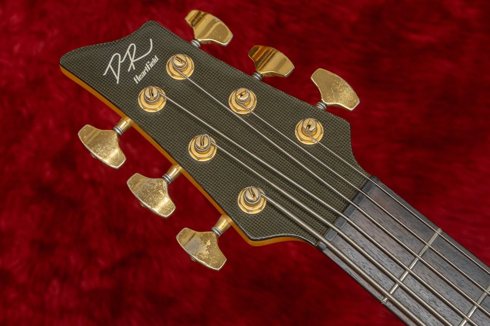 Fender Heartfield DR4 ベース（Bass）