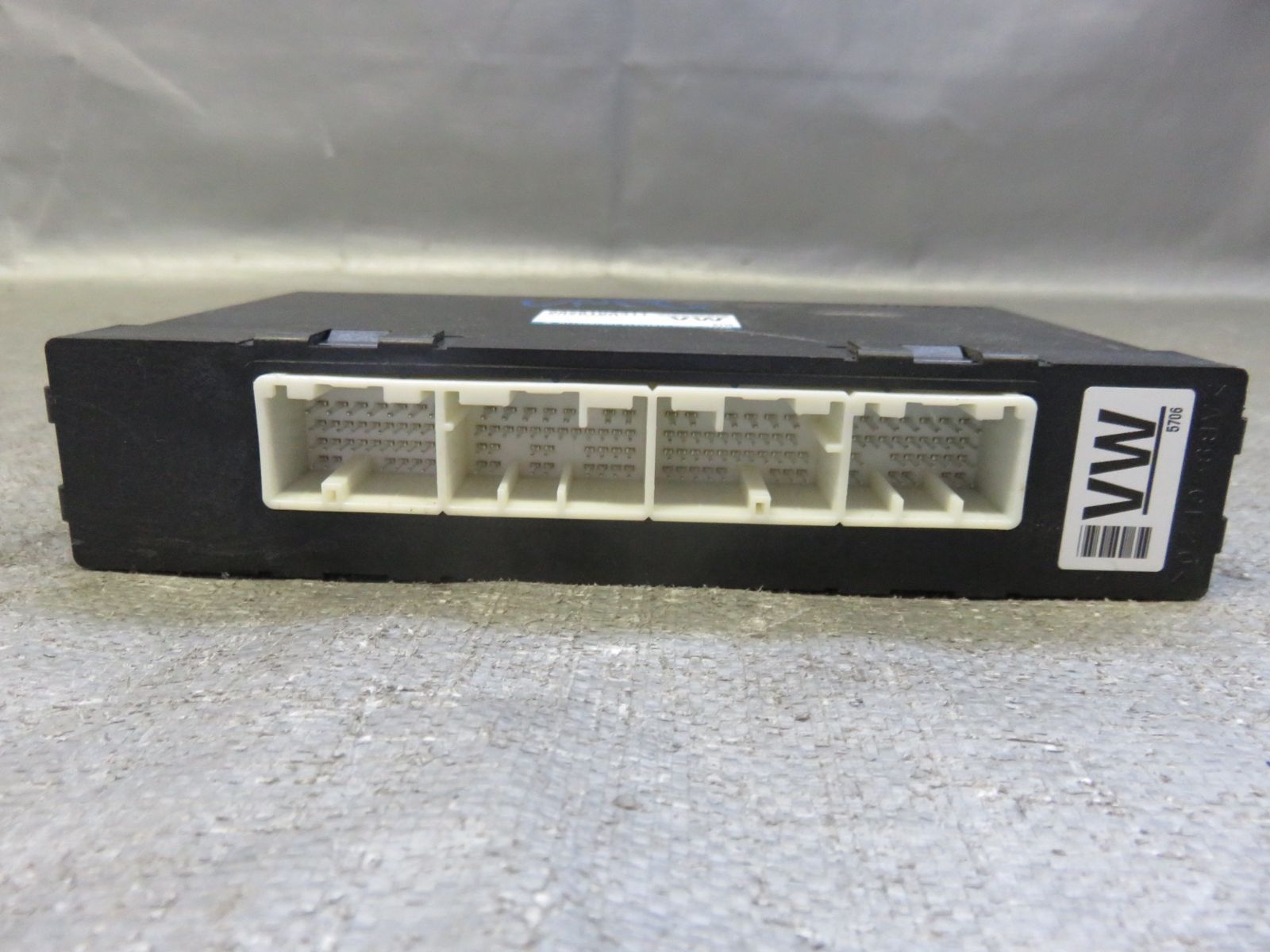 STD7389 スバル レヴォーグ VMG VM4 純正 インテグレーテッドユニットコンピューター 88281VA311 FFCRYSTALESIA_COM