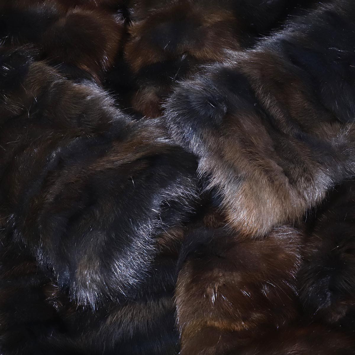 フェンディ　セーブルファーリバーシブルコート希少 フェンディ セーブルファーリバーシブルコート希少