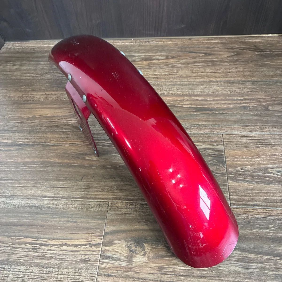 21”スチールフロントフェンダー：2013〜17年FXSB/SE、2018年以降FXBR/S