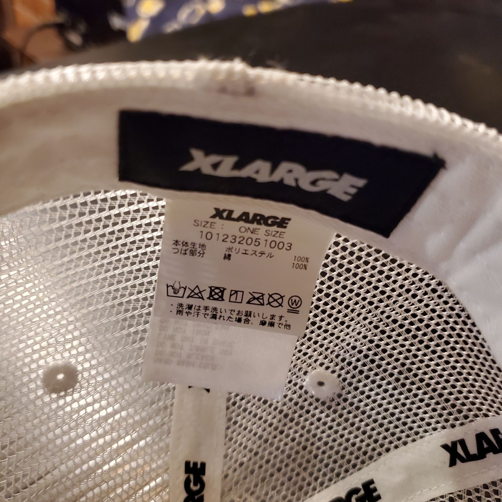 XLARGE エクストララージ ワッペン メッシュキャップ ホワイト