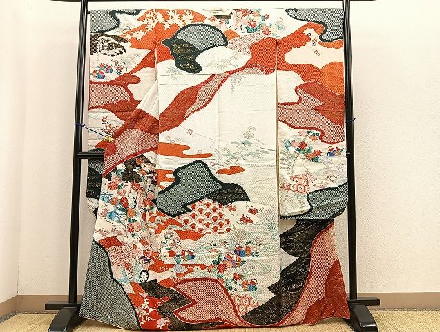 豪華振袖　絞り　銀駒刺繍　片輪車花筏文　銀彩　やまと誂製　逸品 正絹 成人式 豪華振袖 絞り 銀駒刺繍 片輪車花筏文 銀彩 やまと誂製 逸品 正絹 成人