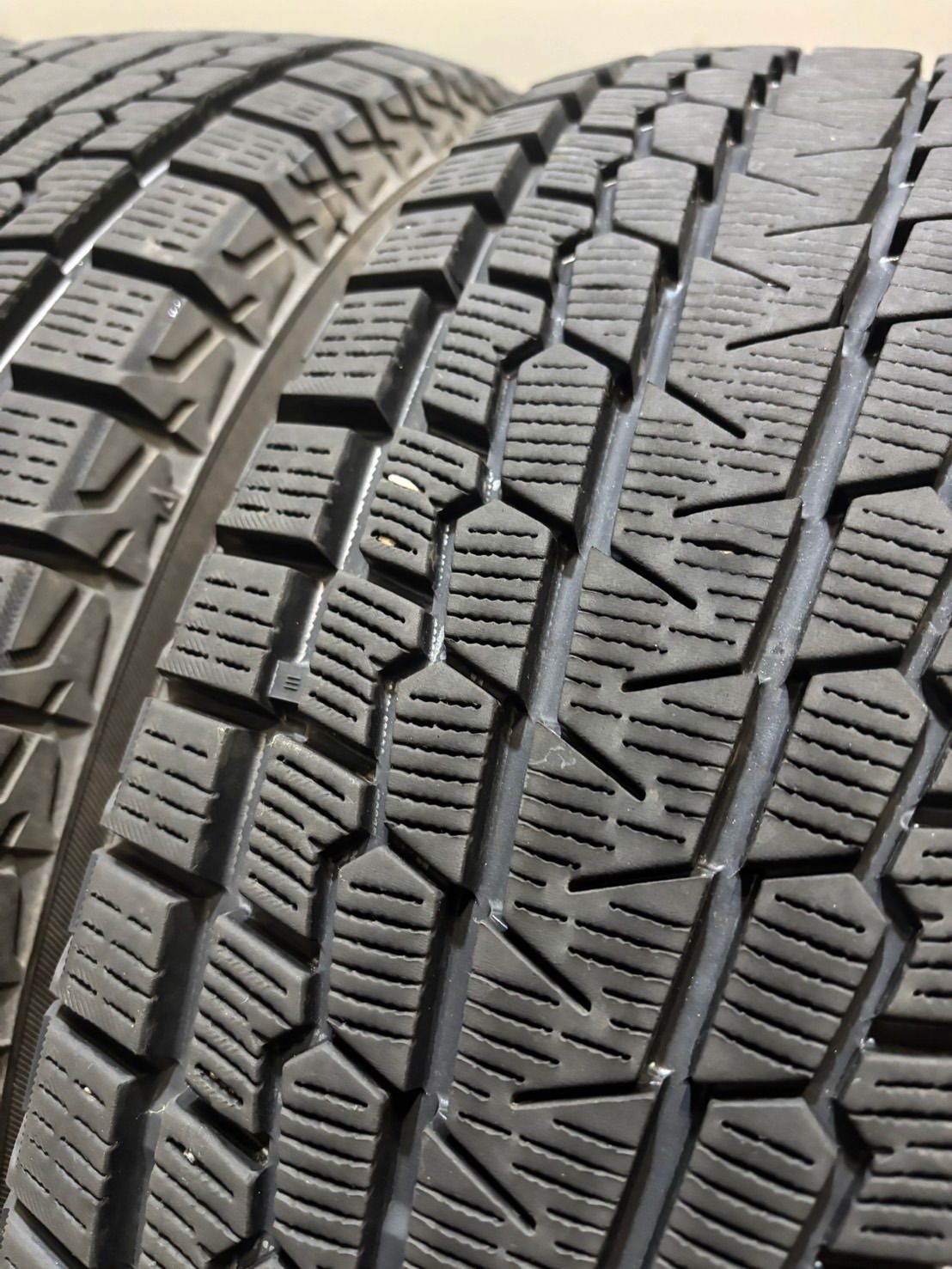 YOKOHAMA ice GUARD G075 225/65R17 17インチ スタッドレス 4本 2018年