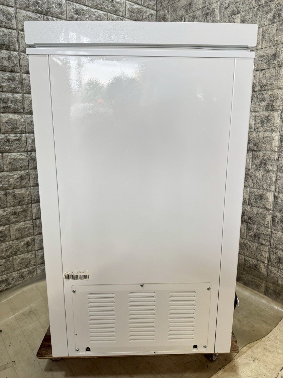 【美品】大阪送料無料★3か月保障付き★冷蔵庫★アイリスオーヤマ★1ドア★2020年★PF-A100TD★R-61 美品】大阪送料無料☆3か月保障付き☆冷蔵庫☆アイリスオーヤマ☆1ドア