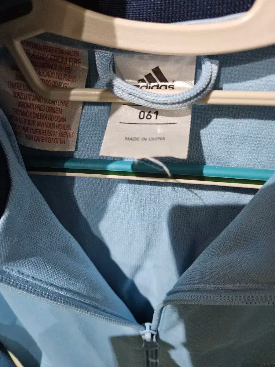 サマーセール開催中！ キッズ adidas ジャージ アルゼンチン メッシ 激安販売、最安価に挑戦。