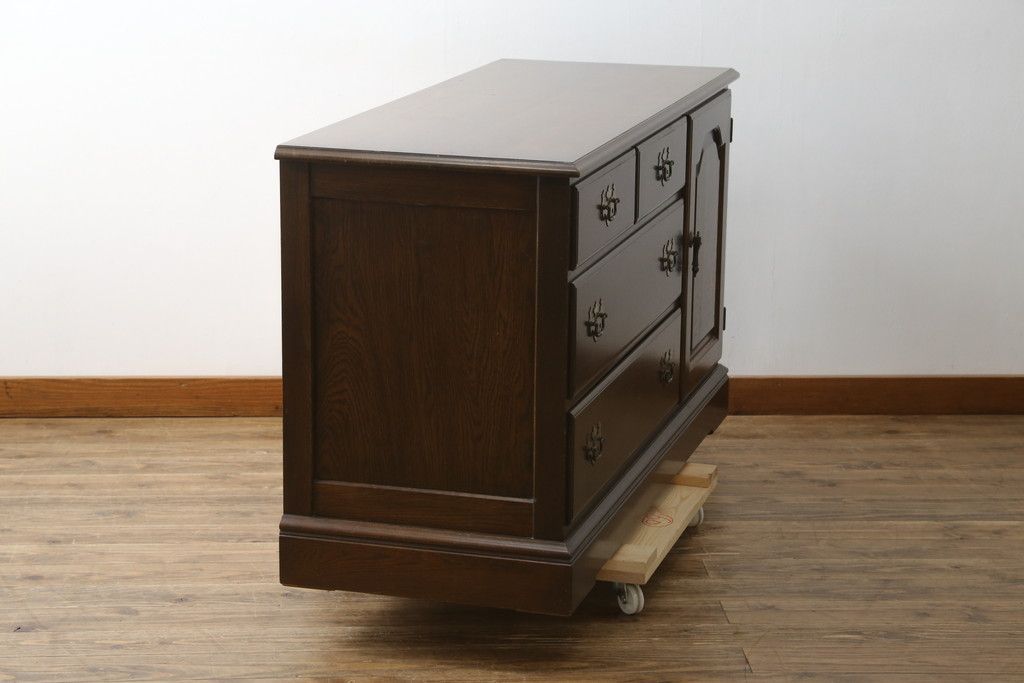 ☆事前問合せ必須☆ 横浜クラシック家具 ダニエル Daniel サイド