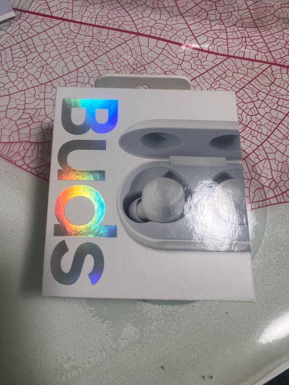 新品未開封☆フルワイヤレスイヤホン Galaxy Buds ホワイト SM