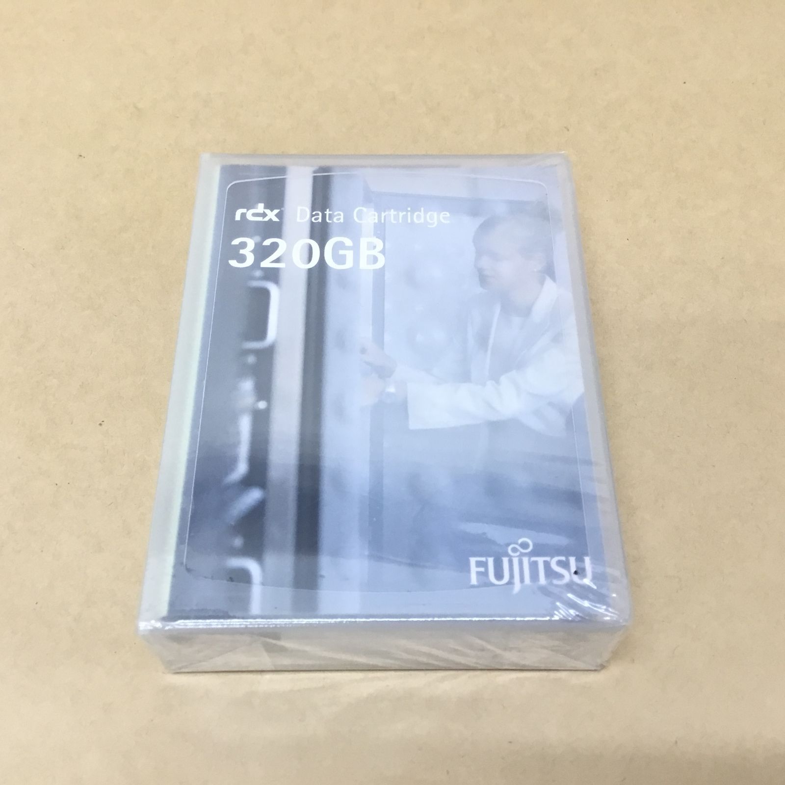 未使用品 富士通 RDX DATA CARTRIDGE/データカートリッジ 320GB 0162151 - メルカリ