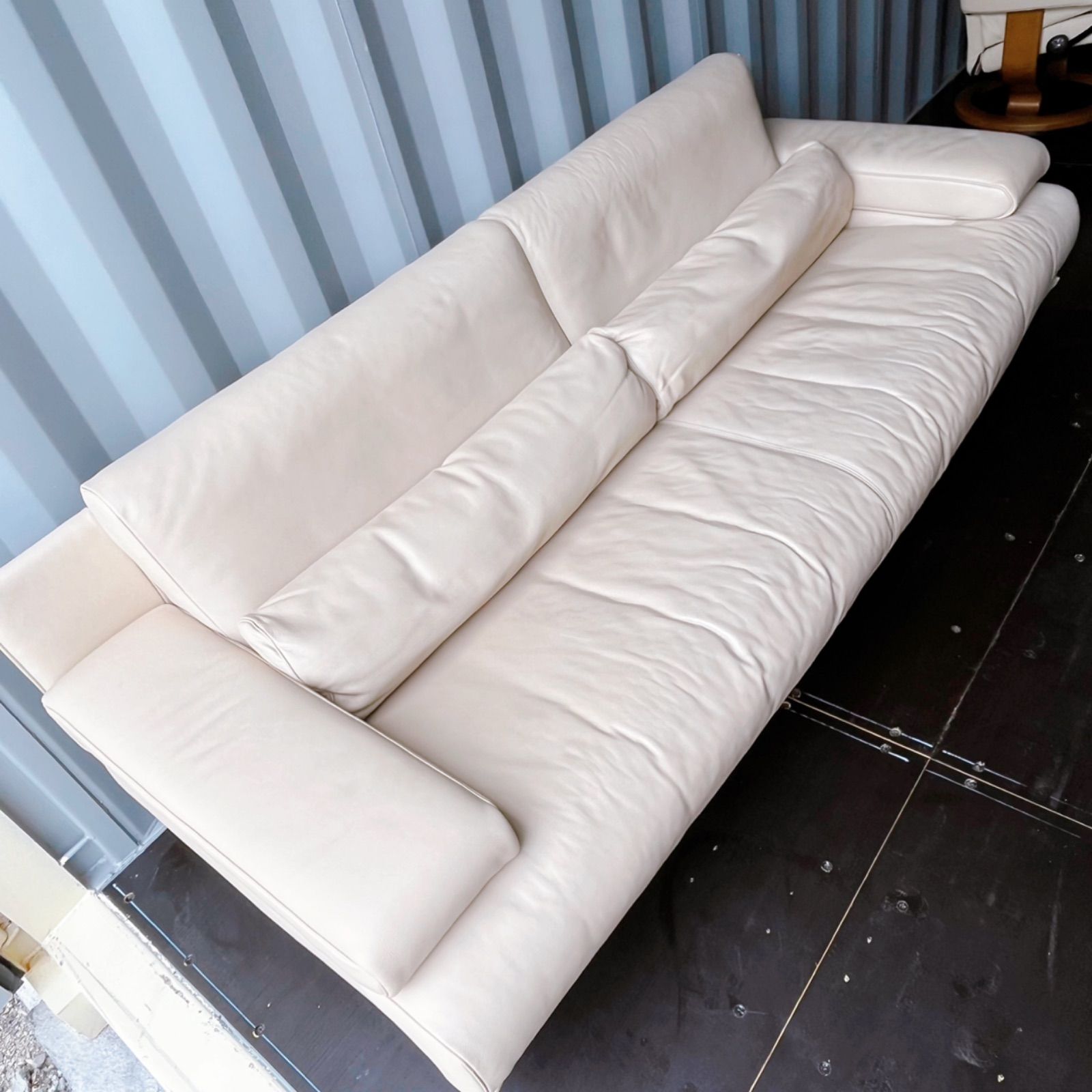 取付無料！ロルフベンツ アイボリー総本革クッション付きソファベッド✨ 取付無料！ロルフベンツ アイボリー総本革クッション付きソファベッド