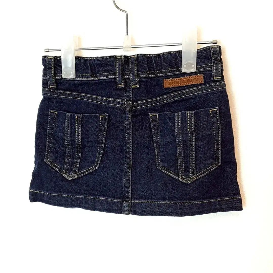 104 ／ 4y ) BURBERRY(バーバリー ) スカート キッズ
