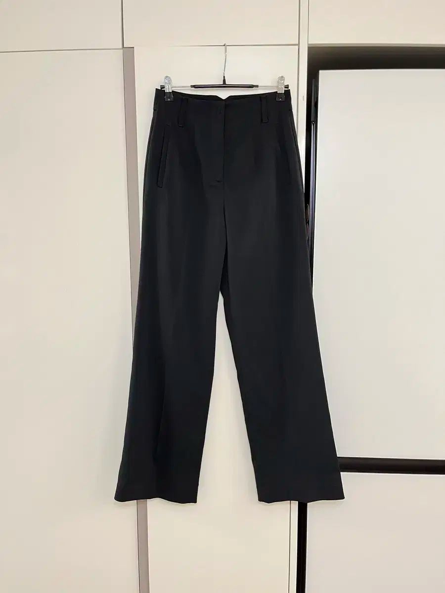 itMICHAA イッミシャ ワイド パンツ
