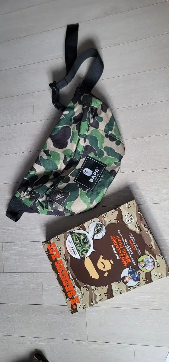 【雷市場（ポンジャン）商品韓国直送】 BAPE バッグ