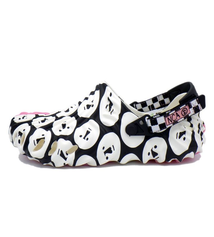 クロックス Crocs × ニーナ シャネル アブニー Nina Chanel Abney  