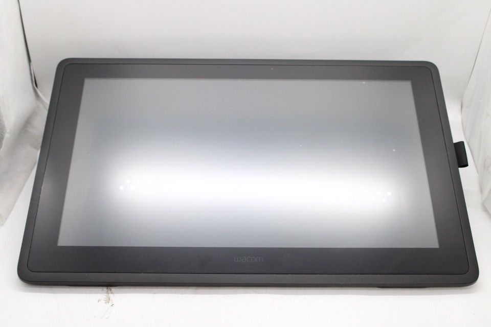 厳選された Wacom 液タブ DTK2260 Cinriq 22 ワコム 液晶タブレット ペンタブ イラスト IT26294CGNKV-D-Z46-byebye