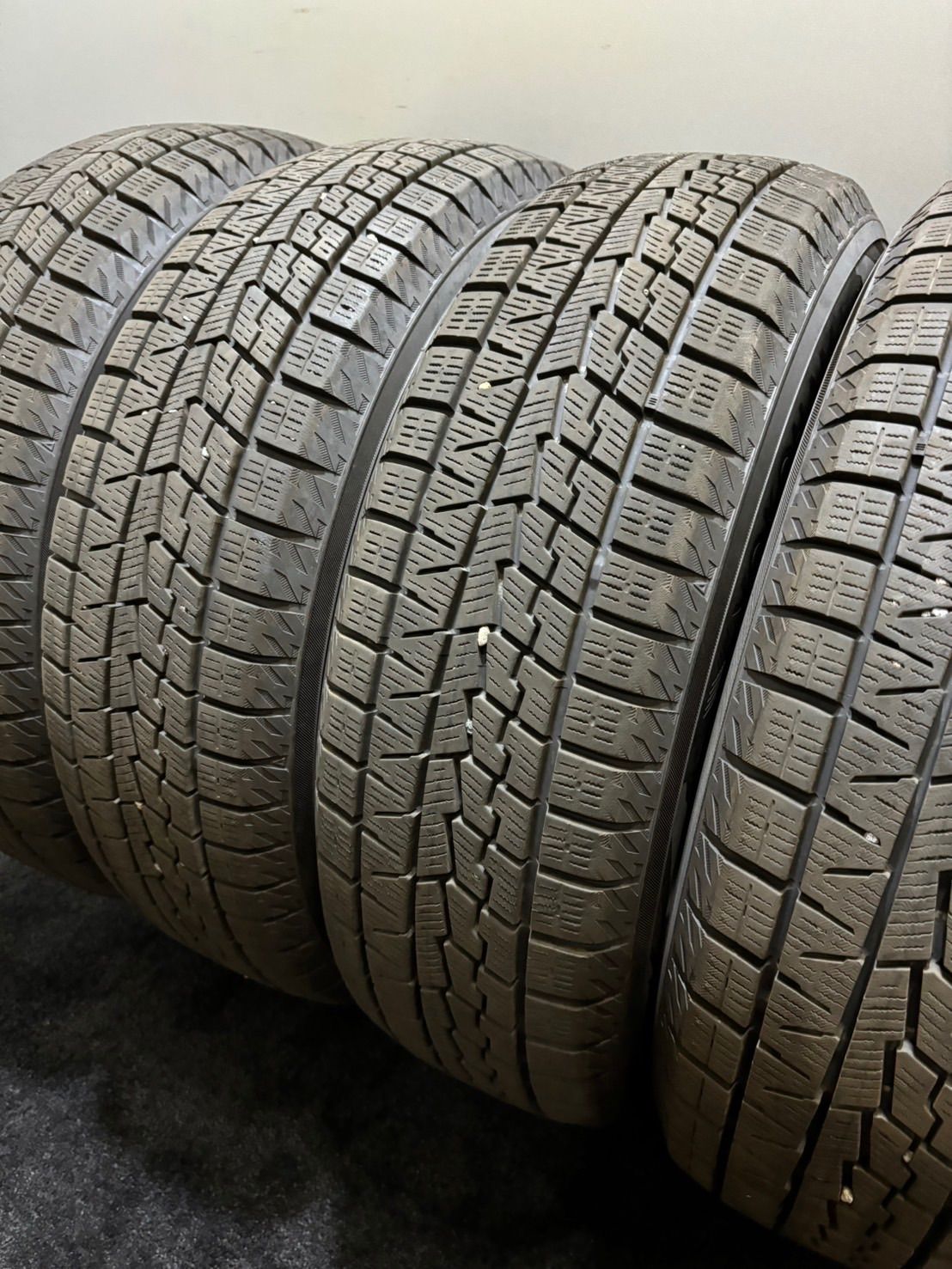 ☆175/65R15 YOKOHAMA/ice GUARD iG70 22年製 スタッドレス 4本