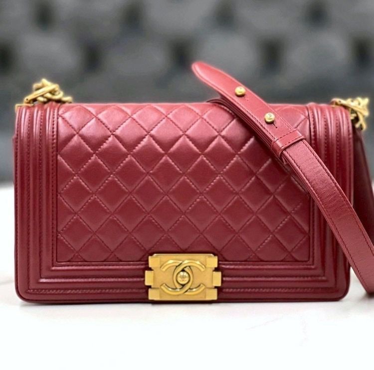 ボーイシャネル マトラッセ ワインレッド ショルダーバッグ 21番台