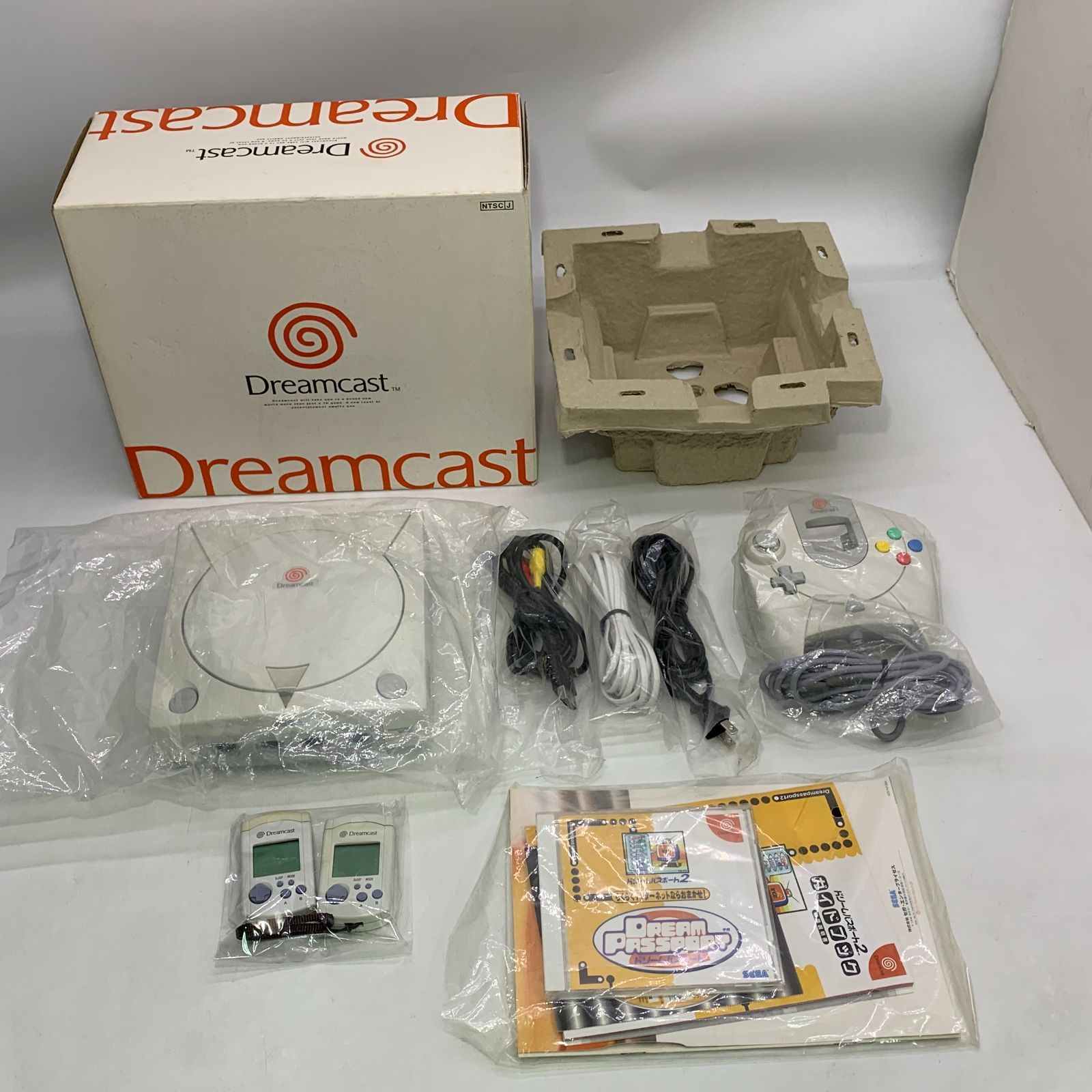 SEGA ドリームキャスト本体 HKT-5100 Dreamcast レトロゲーム