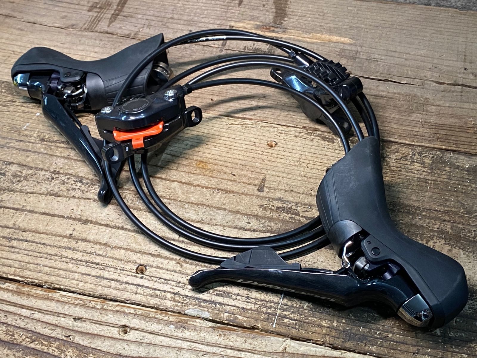 Urtegra R8000シリーズ 油圧STIレバー キャリパーセット Shimano