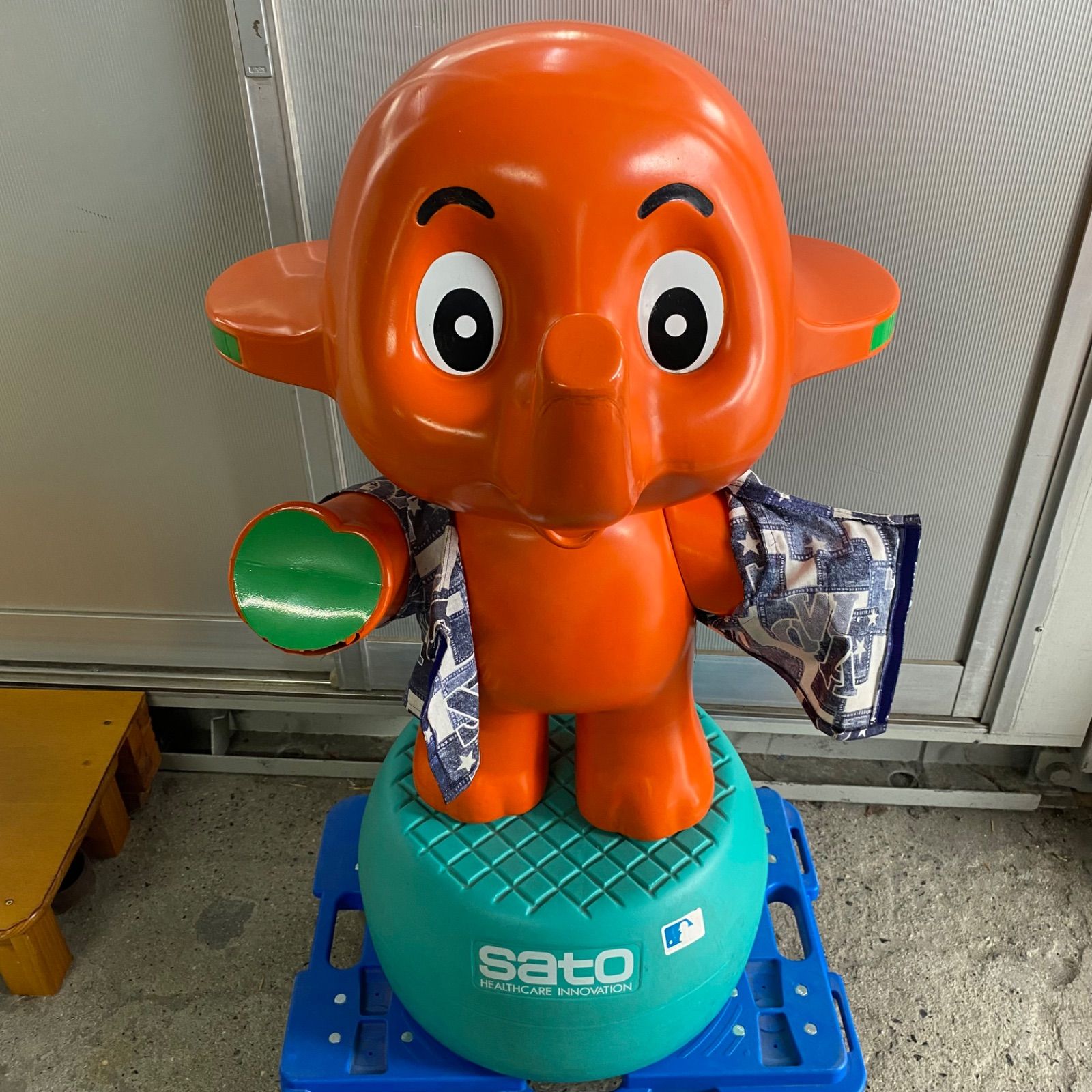 サトちゃん 置物 人形 非売品 さとちゃん サトちゃん 大型フィギュア 置物 中古品｜Yahoo